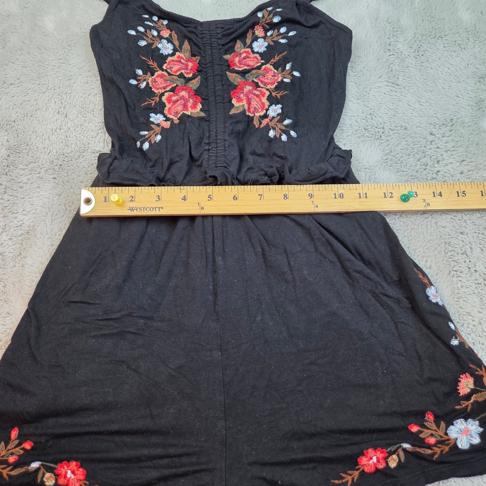 American Eagle Floral Embroidered Romper Womens Sm Black Boho Ruffle Sleeveless - Picture 4 of 7